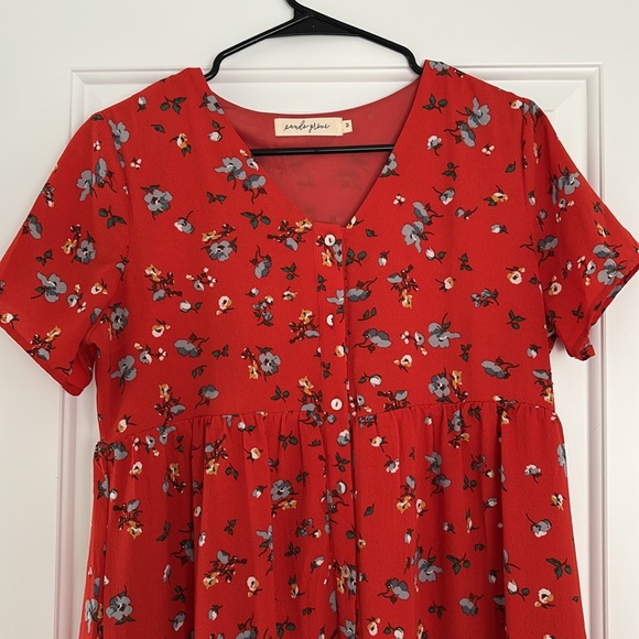 RED FLORAL MIDI DRESS - Picture 5 of 5